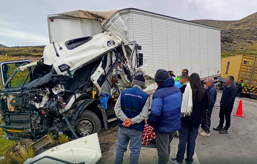 TRÁGICO ACCIDENTE EN LA VÍA INTEROCEÁNICA DEJA UN FALLECIDO Y UN HERIDO EN AYMARAES